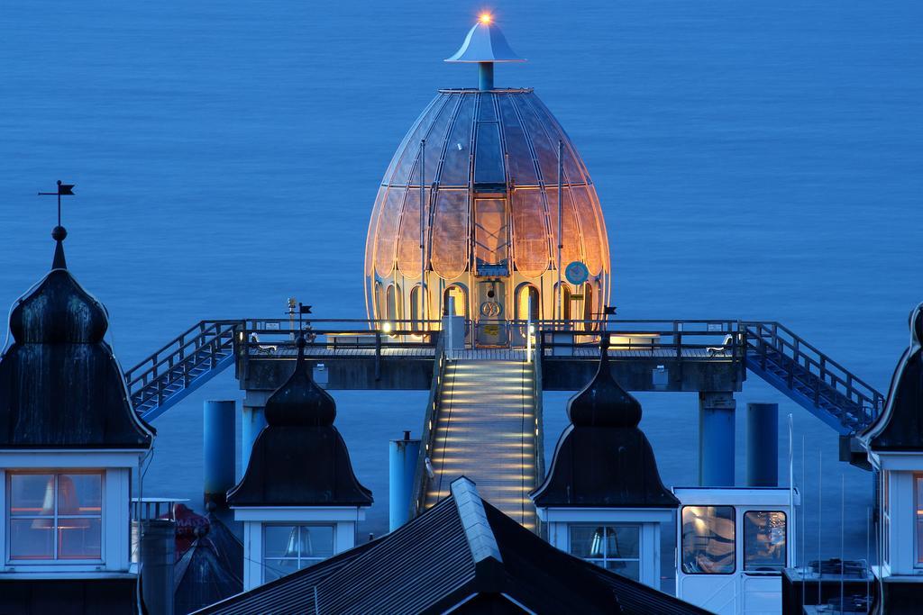 Villa Manatee Mit Sauna Und Fitness ゼリン エクステリア 写真